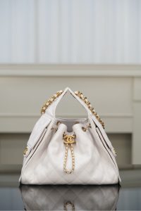 Chanel small hobo 白色 鱼子酱 小号 图1
