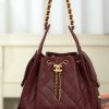 Chanel small hobo 酒红色 小号 图1