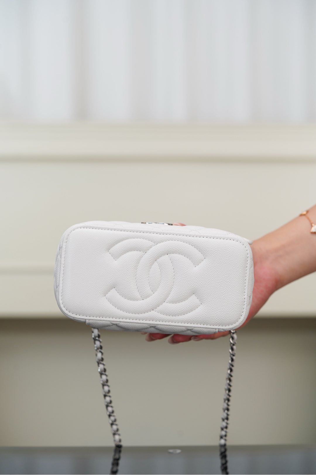 Chanel 25P 隐藏款 手柄长盒子包 白色荔枝牛 图9