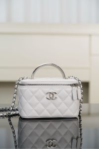 Chanel 25P 隐藏款 手柄长盒子包 白色荔枝牛 图5
