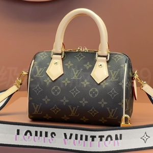 【M45957特级MB原厂皮】 图1
