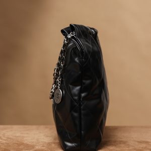 CHANEL 香奈儿中号银字22bag系列中号 图4
