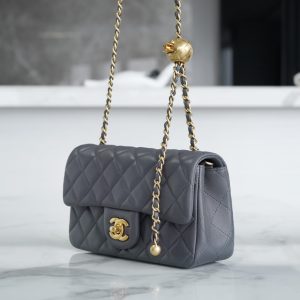 Chanel 金属球 Mini深灰色 图3
