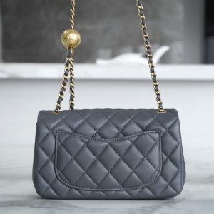 Chanel 金属球 Mini深灰色 图4
