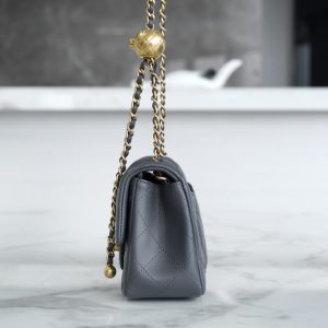 Chanel 金属球 Mini深灰色 图5