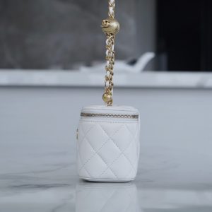 chanel金属球系列 22b新款小盒子 正品皮 白色◽ 图7
