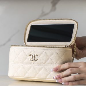 Chanel 25c 新款 手柄盒子包 荔枝牛 米白 图7