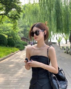 CHANEL 22 bag 垃圾袋 上身图 图3