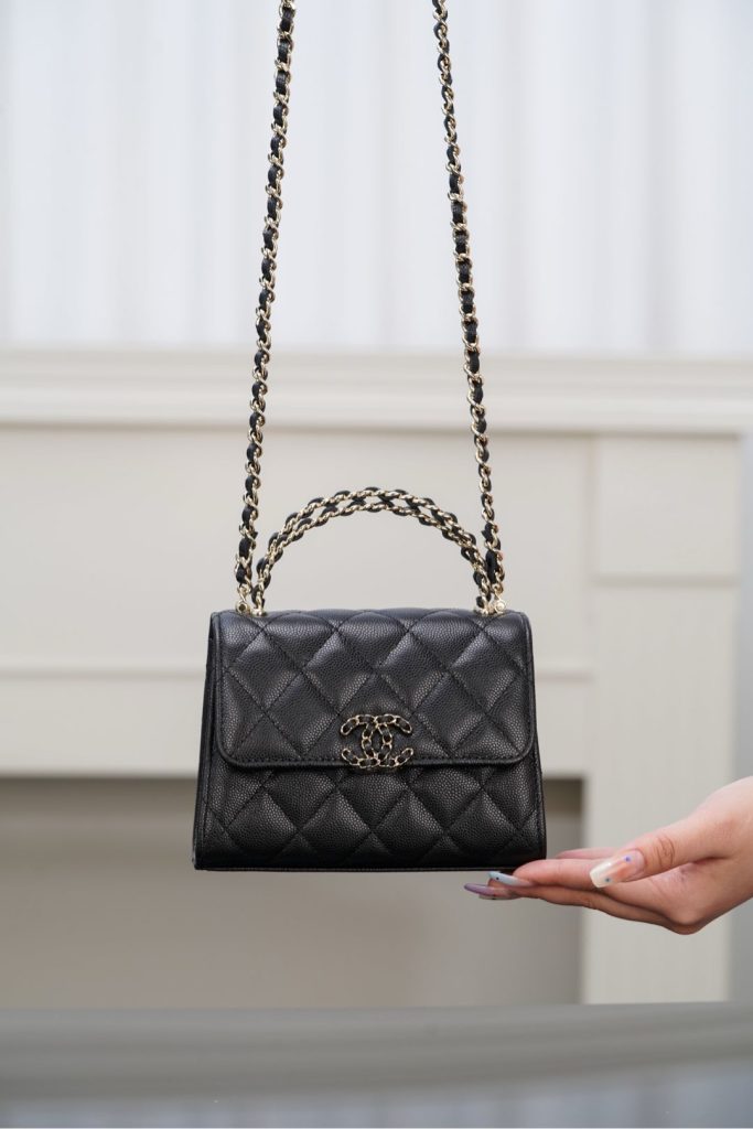 Chanel 25s 交叉手柄kelly 黑金荔枝 竖款 图1