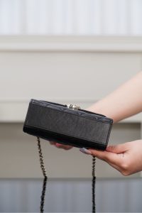 Chanel 25s 交叉手柄kelly 黑金荔枝 竖款 图9