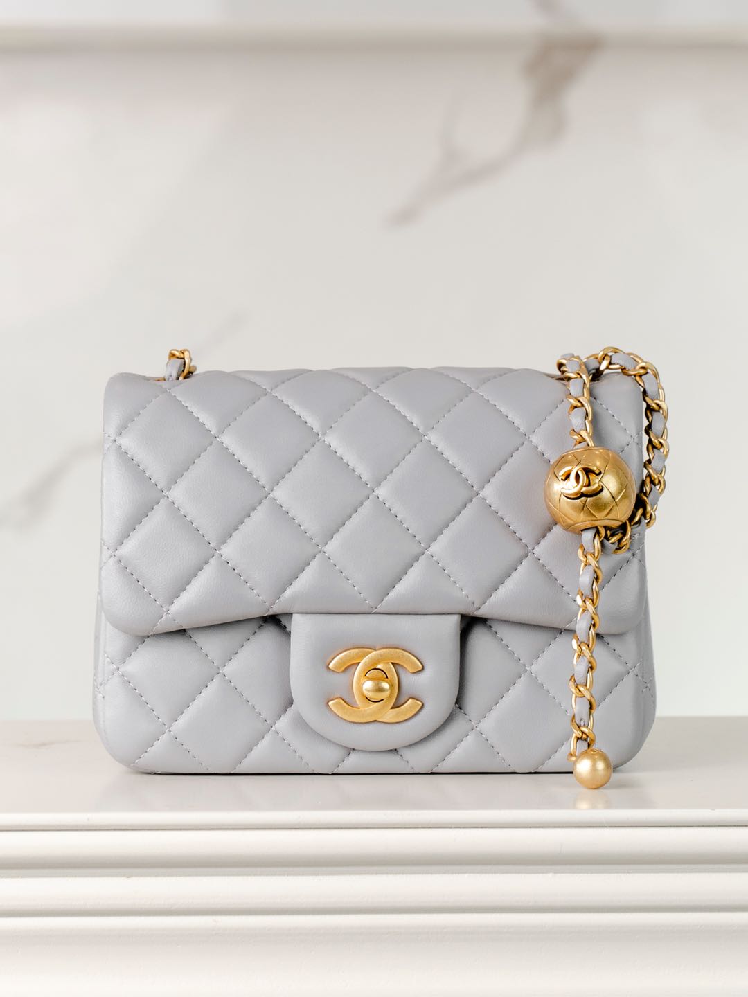 Chanel 金球方胖子 灰蓝色 图2