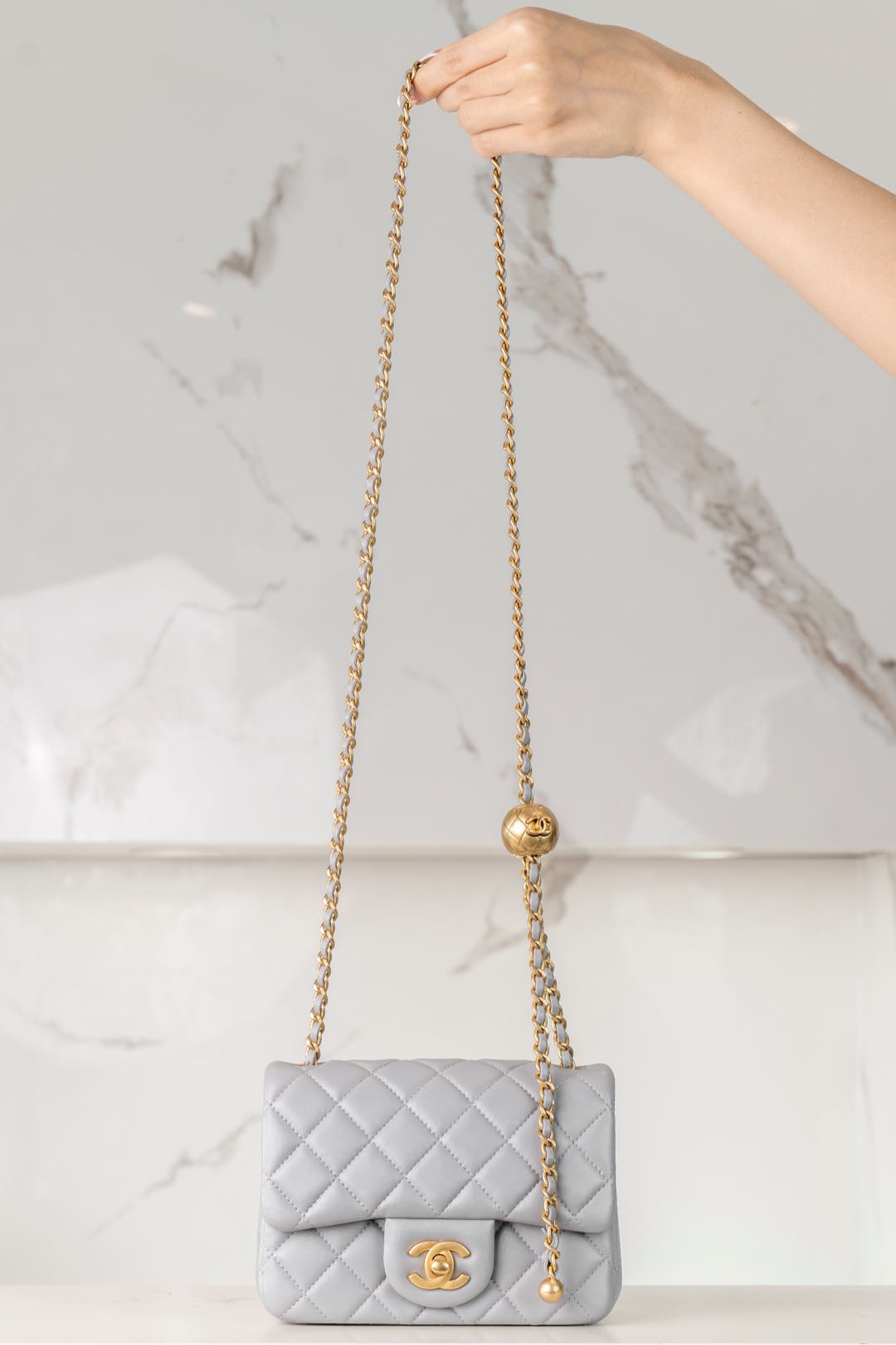 Chanel 金球方胖子 灰蓝色 图9