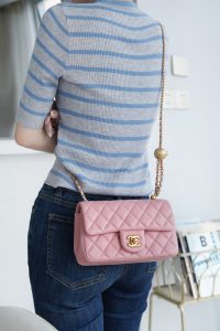 Chanel 金属球 Mini粉色 图5