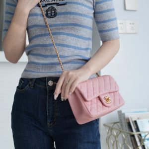 Chanel 金属球 Mini粉色 图3