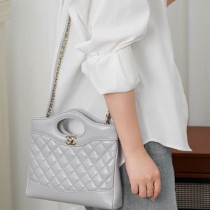 Chanel 31bag mini 浅灰 图1