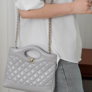 Chanel 31bag mini 浅灰 图9