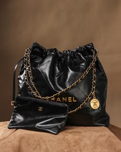 CHANEL 香奈儿 刘雯同款中号金字 22bag系列中号 图1