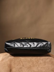 CHANEL 香奈儿 刘雯同款中号金字 22bag系列中号 图7