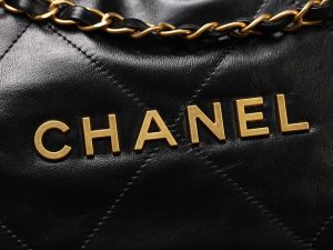 CHANEL 香奈儿 刘雯同款中号金字 22bag系列中号 图8