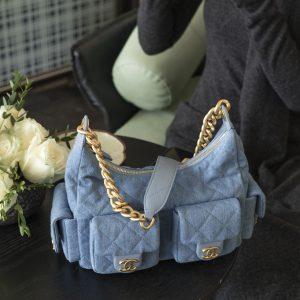 Chanel 25c 早春多口袋牛仔hobo 小号 图5