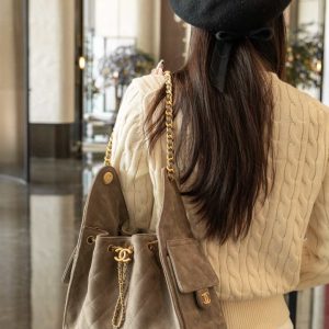Chanel 灰色麂皮hobo 小号 图2
