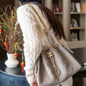 Chanel 灰色麂皮hobo 小号 图7