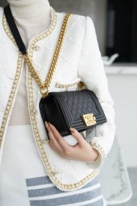 Chanel leboy 大球纹黑金小号 图3