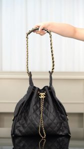 Chanel hobo bag 抽绳水桶包 黑金鱼子酱 中号 图1