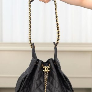 Chanel hobo bag 抽绳水桶包 黑金鱼子酱 中号 图1
