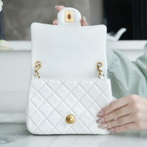 Chanel 金属球方胖子 白色 图2