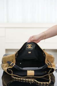 Chanel 25A 高级手工坊 麂皮购物袋 大号 图8