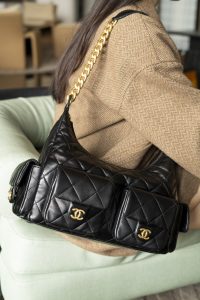 CHAENL 25c 大号嬉皮 hobo bag 黑金 图4