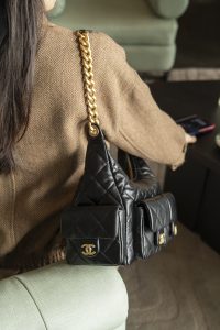 CHAENL 25c 大号嬉皮 hobo bag 黑金 图6