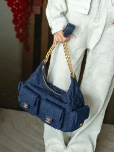 Chanel 25c 爆款牛仔hobo 嬉皮包 大号 图8
