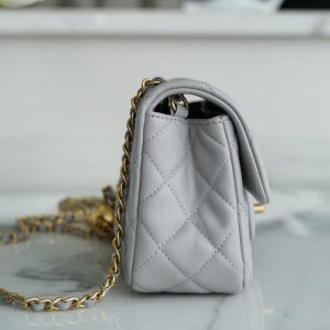 Chanel 王̆̈炸̆̈ CF金属球 大Mini 浅灰色 图4