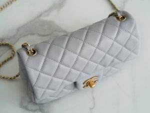 Chanel 王̆̈炸̆̈ CF金属球 大Mini 浅灰色 图5