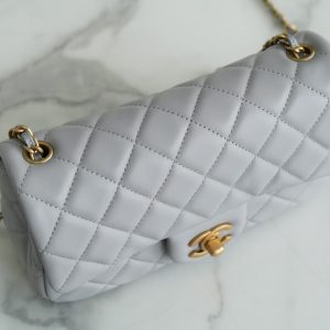 Chanel 王̆̈炸̆̈ CF金属球 大Mini 浅灰色 图5