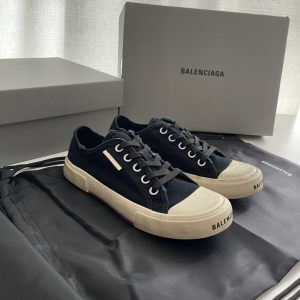 Bale~ziaga 巴黎世家PARIS系列帆布鞋 图1