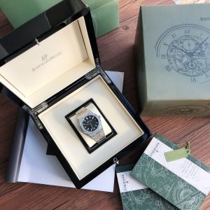 爱彼皇家橡树15500_震撼上线!市面最高版本。升级了所以不足地方!各种细节百分百同步专柜。 图1