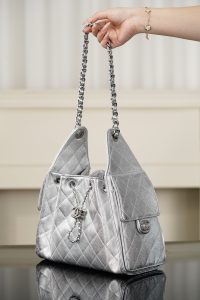 Chanel 26c 25bag 抽绳水桶包 银色银扣小号 图6