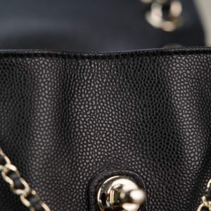 CHANEL 23P新款 Duma双肩 牛皮 中号黑色 图6