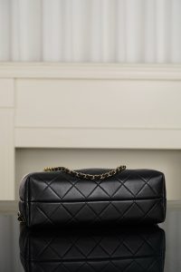 Chanel 26ss熊猫配色 米色帆布购物袋 小号 图9