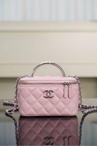 Chanel 25P 隐藏款 手柄长盒子包 粉色 荔枝牛 图1