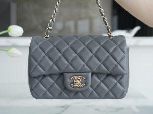 CF Classic Flap |羊皮 MINI 深灰色 图2