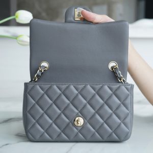 CF Classic Flap |羊皮 MINI 深灰色 图3