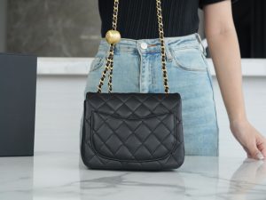 Chanel 金属球方胖子 黑◾ 图2