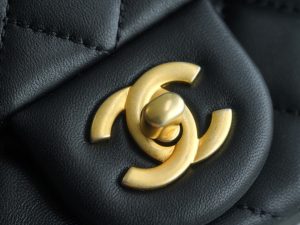 Chanel 金属球方胖子 黑◾ 图9