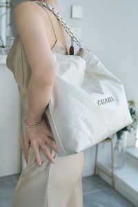 白色银扣 中号 图6