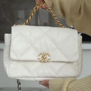Chanel 19bag 白雪公主 中号 图1