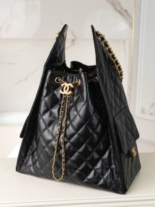 Chanel 嬉皮hobo包 黑金中号 图4
